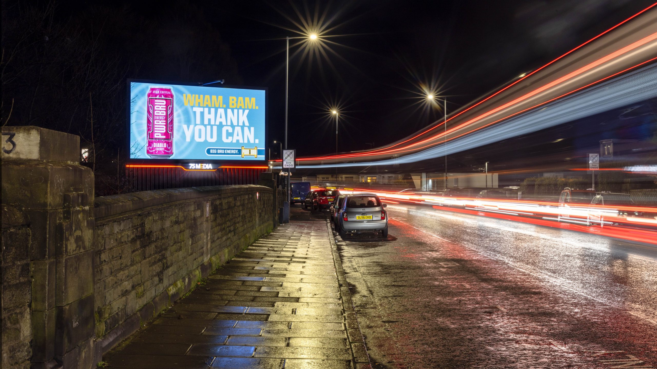 ۸ راهکار هوشمند برای خلق کمپینهای تبلیغات محیطی دیجیتال با نرخ تبدیل بالا در مشهد